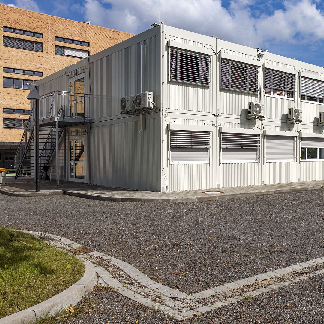 Containersiedlung Max-Planck-Institut in Halle BplusL Container