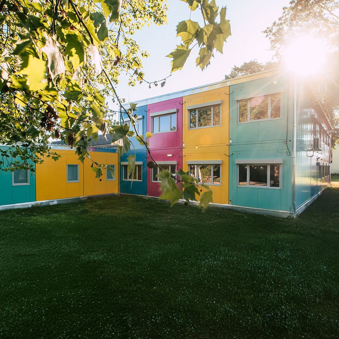 Bunte Schule Nettetal Außen Ansicht